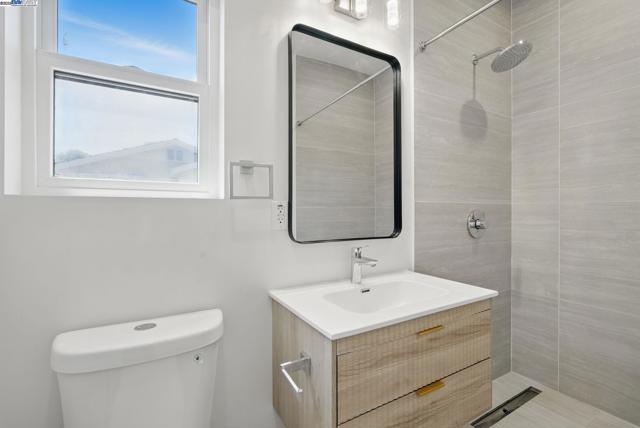 175 N Frances St, Sunnyvale CA: https://media.crmls.org/mediaz/e9a12731-3da8-401b-bec5-bba0848b1eb5.jpg