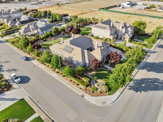 325 Peebles Avenue, Morgan Hill CA: https://media.crmls.org/mediaz/e9a2402c-59bf-4744-9d8d-b91edd16f803.jpg