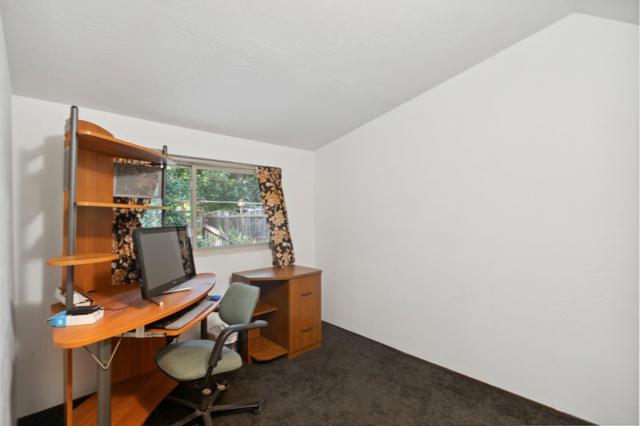 Image 19 of 40 For 12866 Hillside Terrace