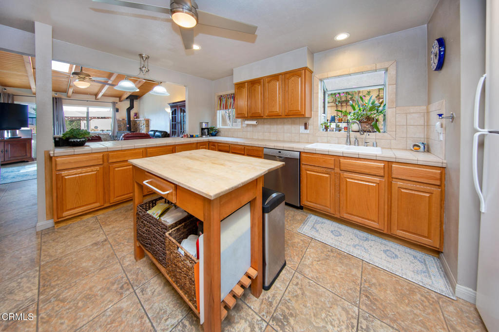 E9A325D7 163B 48E4 B95A 645684D492A3 75 Valley View Drive, Oak View, Ca 93022 &Lt;Span Style='BackgroundColor:transparent;Padding:0Px;'&Gt; &Lt;Small&Gt; &Lt;I&Gt; &Lt;/I&Gt; &Lt;/Small&Gt;&Lt;/Span&Gt;
