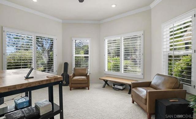 21100 Paseo Montana, Murrieta CA: https://media.crmls.org/mediaz/e9a53464-2690-4479-b15d-c966e1881911.jpg