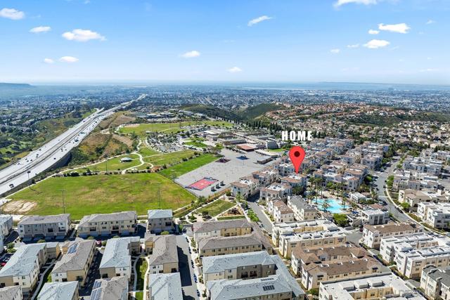 5230 Calle Rockfish, San Diego CA: https://media.crmls.org/mediaz/e9a541b2-beec-4f38-8551-56187b5f0bf1.jpg