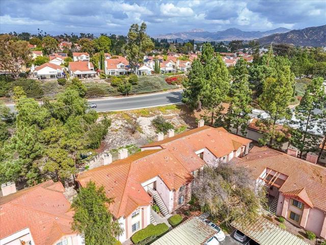 12059 Alta Carmel Ct, San Diego CA: https://media.crmls.org/mediaz/e9a546c3-993a-4dcf-ae75-9c3b8df36a93.jpg