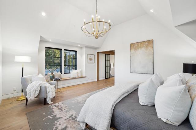 128 Elm Avenue, Burlingame CA: https://media.crmls.org/mediaz/e9a54826-2da3-43bf-8dd5-ced8de55a3eb.jpg
