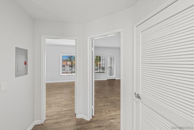 Image 17 of 41 For 16458 Avenida Venusto C  C