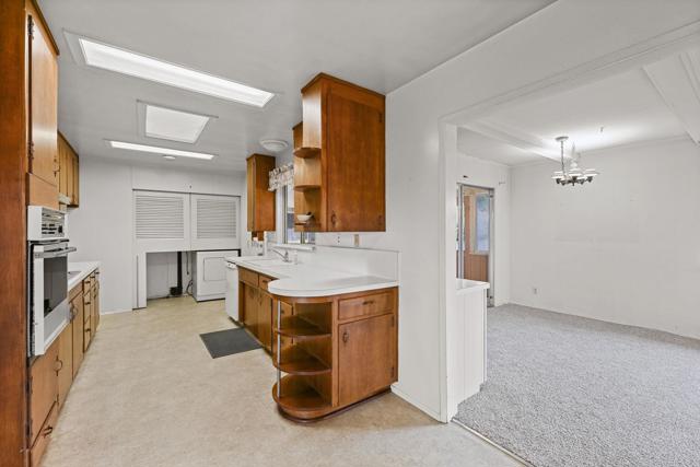 Detail Gallery Image 16 of 57 For 936 W 3rd Ave, Escondido,  CA 92025 - 3 Beds | 1 Baths