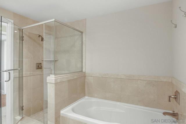 700 W E St, San Diego CA: https://media.crmls.org/mediaz/e9a62f91-d86d-405b-b940-ecd33530c52b.jpg