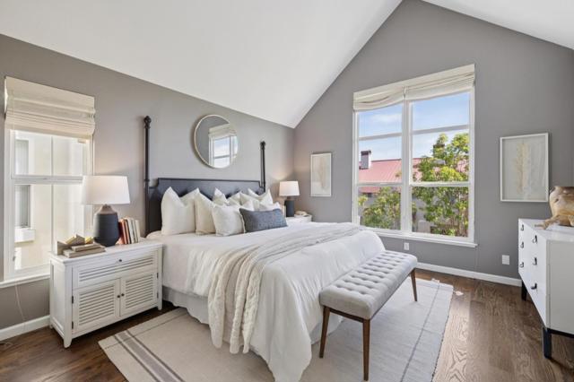 206 Village Lane, Foster City CA: https://media.crmls.org/mediaz/e9a6cb7a-d1ab-4934-bf20-2ef2214047fd.jpg