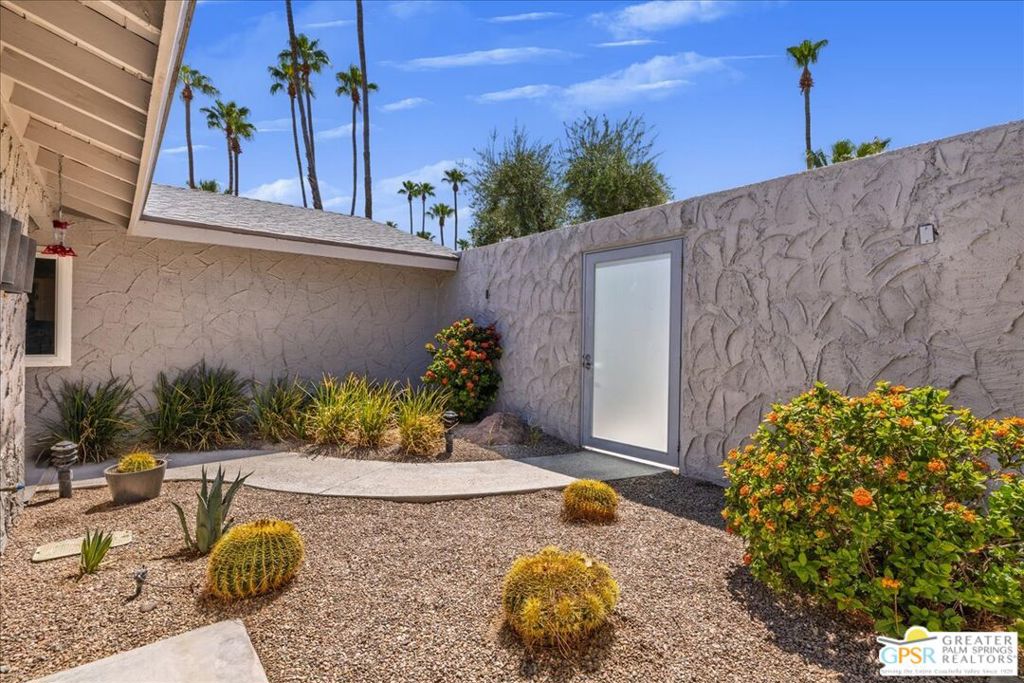 MLS #25573353PS img 3