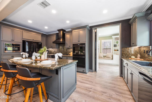 321 Town Forest Court, Camarillo CA: https://media.crmls.org/mediaz/e9aa47b1-7ead-44d5-ad26-5cc49c2fbc25.jpg