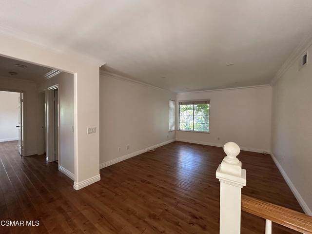 2357 Laurelwood Drive, Thousand Oaks CA: https://media.crmls.org/mediaz/e9ab03b5-982c-440e-a7ba-4b09b155253d.jpg