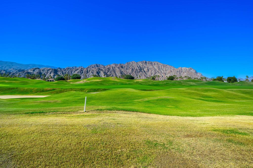 MLS #219138256DA image #5