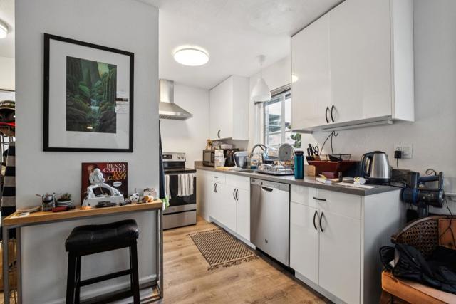 Image 14 of 21 For 121 Lorton Avenue