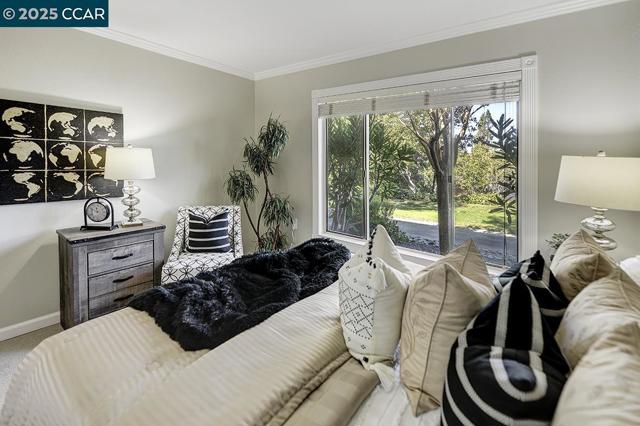 2424 Tice Creek Dr., Walnut Creek CA: https://media.crmls.org/mediaz/e9ace422-8822-41a2-a19f-2b3a2aaccfe4.jpg