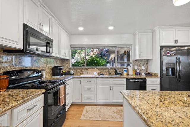 43150 Starr Street, Fremont CA: https://media.crmls.org/mediaz/e9acf410-b241-4ea7-9562-6a0bdefca899.jpg