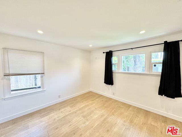 5937 Ranchito, Los Angeles CA: https://media.crmls.org/mediaz/e9ad7d5a-93bc-423f-94fb-ea4fcb0424e6.jpg