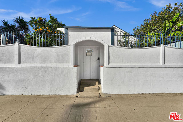 615 Sunset Avenue photo 2