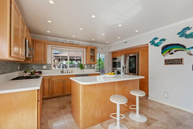 Detail Gallery Image 31 of 56 For 2392 Fire Mountain Dr, Oceanside,  CA 92054 - 2 Beds | 2 Baths