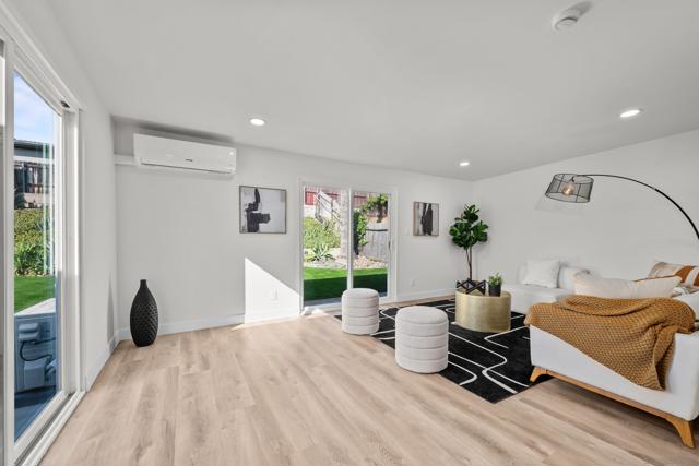 1519 Marble Ct, Chula Vista CA: https://media.crmls.org/mediaz/e9aed535-59e3-4cc7-86b2-b682cc95fbb2.jpg