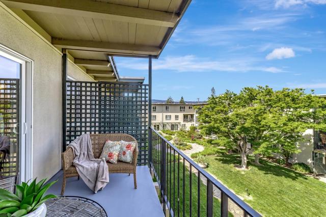 802 N Delaware Street, San Mateo CA: https://media.crmls.org/mediaz/e9aef6b4-649f-473c-b757-5fda08336e4c.jpg