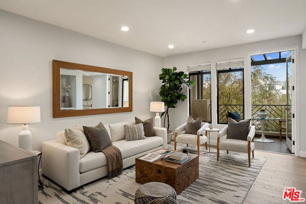 5625 Crescent Parkway #340