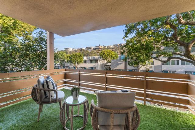 2636 Worden St, San Diego, California 92110, 1 Bedroom Bedrooms, ,1 BathroomBathrooms,Condominium,For Sale,Worden St,250001389SD