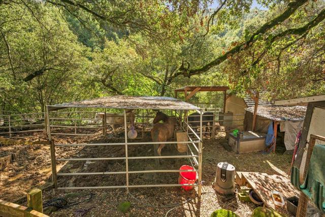 Image 25 of 48 For 32300 Palomares Road