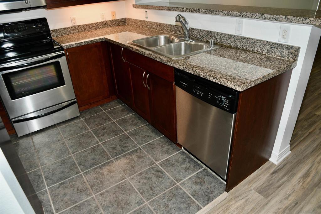 427 9th Avenue - photo 14