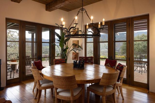 Image 8 of 21 For 2 Touche