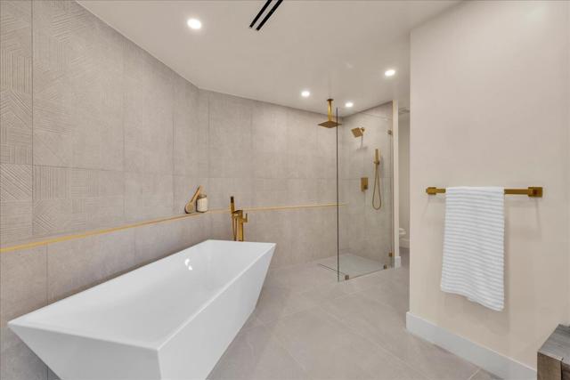 78136 Calle Norte, La Quinta CA: https://media.crmls.org/mediaz/e9b0d71f-2e67-4fb9-8522-ff567f7147d8.jpg