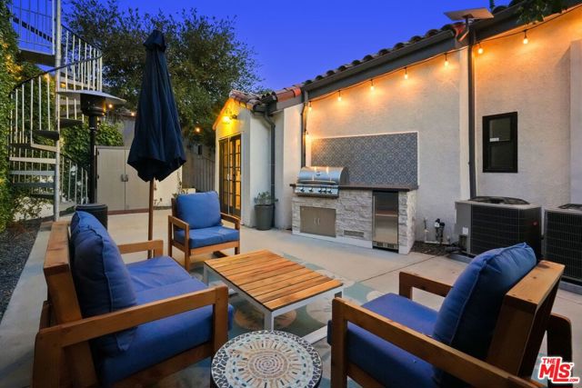 3418 Dorothy Road, Topanga CA: https://media.crmls.org/mediaz/e9b109a0-6a38-4c68-836f-142aca0d728d.jpg