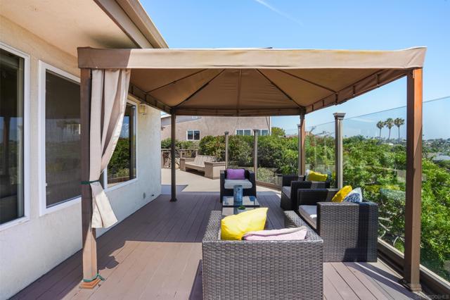 3539 Mount Laurence Dr, San Diego CA: https://media.crmls.org/mediaz/e9b2cfa0-a208-48a3-85f1-de89b1d74311.jpg