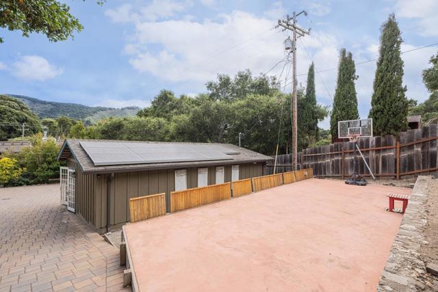 8543 Carmel Valley Road, Carmel Valley CA: https://media.crmls.org/mediaz/e9b380c1-a744-4787-a141-2a4c95813abb.jpg