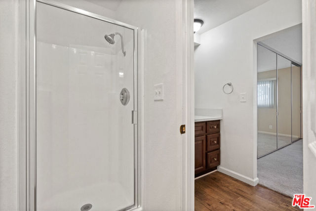 18000 Coastline Drive, Malibu CA: https://media.crmls.org/mediaz/e9b52f05-200d-4bad-b197-01c2751499a2.jpg