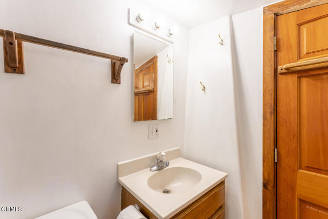 Detail Gallery Image 32 of 45 For 32371 Middle Ridge Rd, Albion,  CA 95410 - 3 Beds | 2 Baths