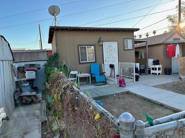 413 Giles, Calexico, California 92231, ,Multi-Family,For Sale,Giles,250000566SD