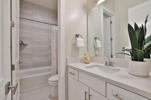 102 Hildebrand Drive, Los Gatos CA: https://media.crmls.org/mediaz/e9b7a58d-382d-4dcc-86ff-4d4df7535680.jpg