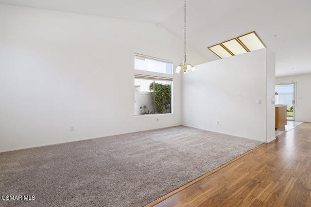 7744 Hayward Street, Ventura CA: https://media.crmls.org/mediaz/e9b8ad36-2833-4e4a-b229-bf454718ab40.jpg