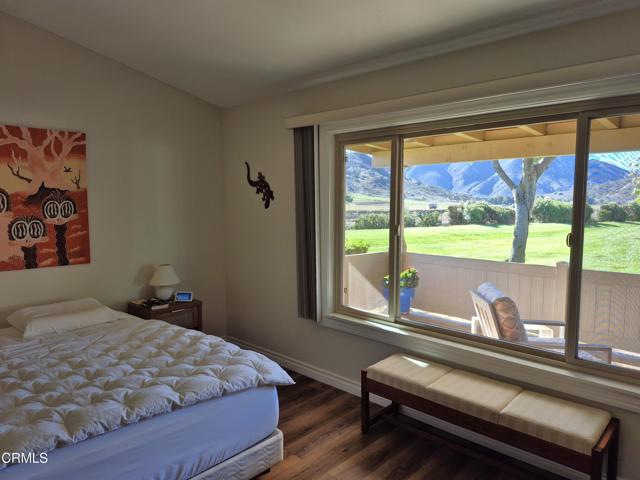 34120 Village 34, Camarillo CA: https://media.crmls.org/mediaz/e9b9090c-003e-4f20-a132-cd0b59d7db4c.jpg