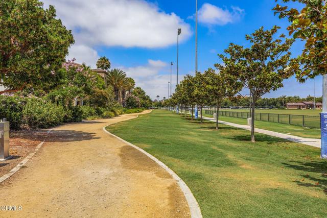 3806 Golden Pond Drive, Camarillo CA: https://media.crmls.org/mediaz/e9bde192-712f-41ac-b6d8-fa5c5f88683e.jpg