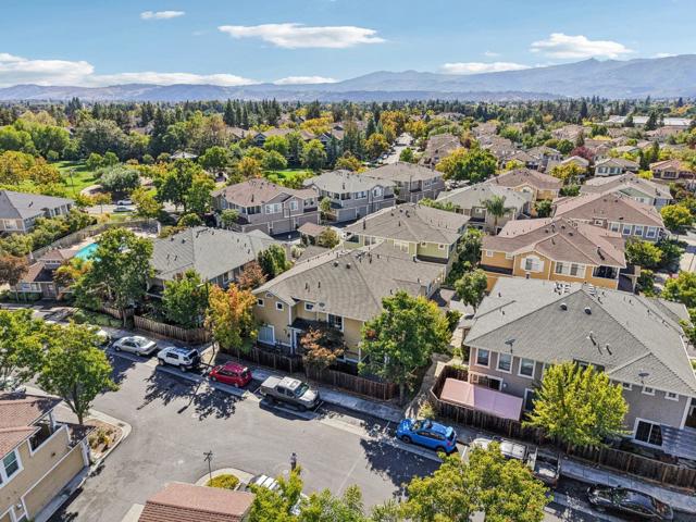 337 Ballymore Circle, San Jose CA: https://media.crmls.org/mediaz/e9be4e20-762b-4b34-a12f-40f416972a9c.jpg