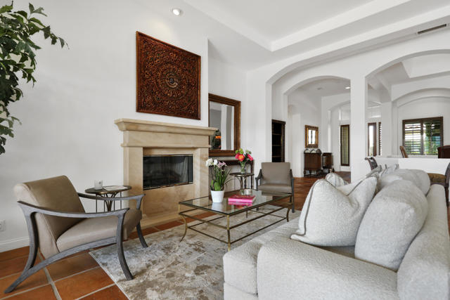Image 11 of 44 For 80535 Via Talavera