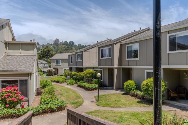 1263 Rosita Road, Pacifica CA: https://media.crmls.org/mediaz/e9bfbf69-6a0a-4e11-a96c-7b13ab4d9136.jpg