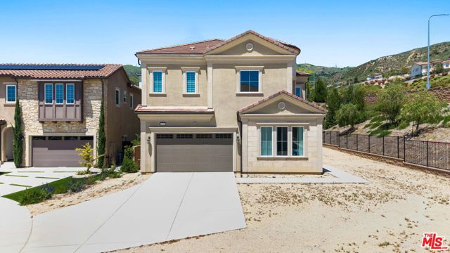 20517 W Deer Grass Court, Porter Ranch CA: https://media.crmls.org/mediaz/e9bfcf30-6b91-4d22-b6ee-e085fba1e205.jpg