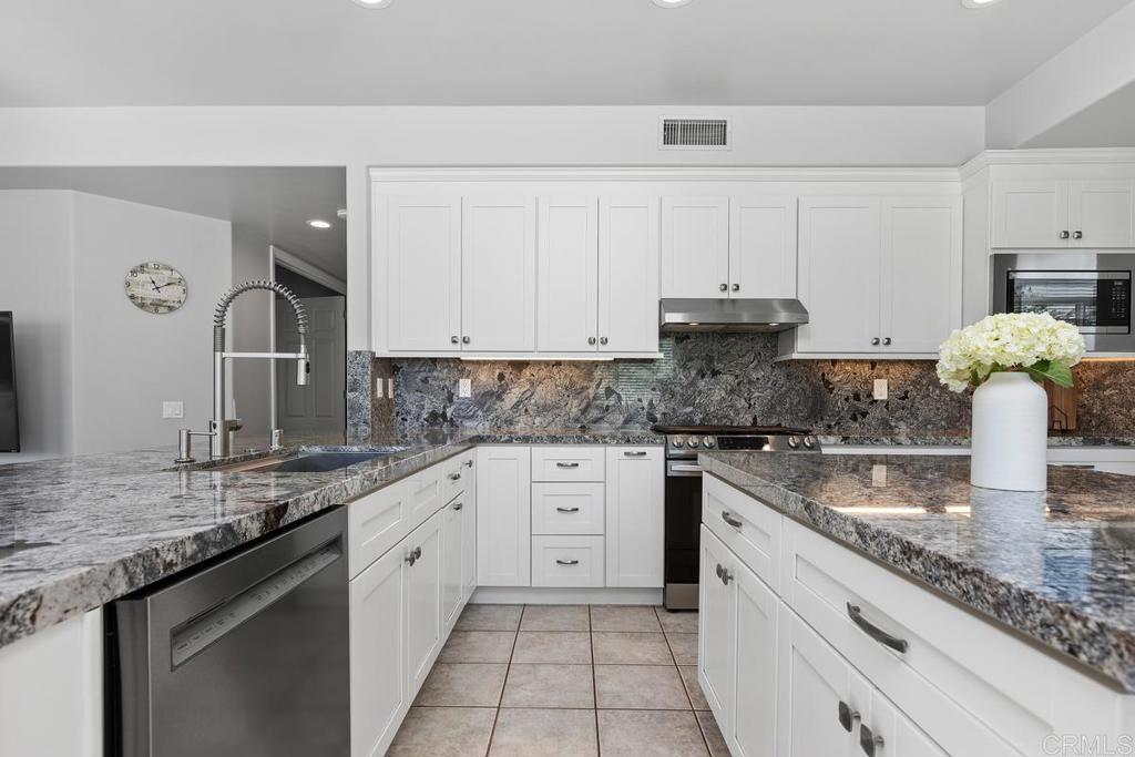 803 Legacy Drive - photo 13