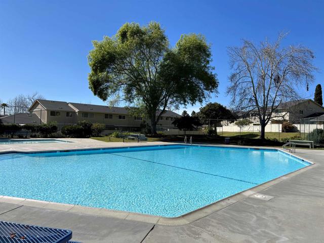 Detail Gallery Image 16 of 18 For 1753 Red Barn Rd, Encinitas,  CA 92024 - 3 Beds | 1/1 Baths