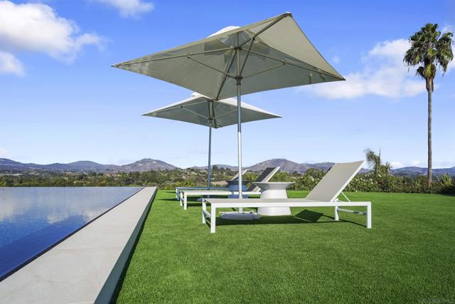 Image 37 of 52 For 5516 La Crescenta
