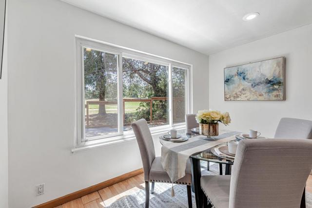 347 Kinross Drive, Walnut Creek CA: https://media.crmls.org/mediaz/e9c1f3f2-e7de-4ea0-a060-60f07998e0a7.jpg