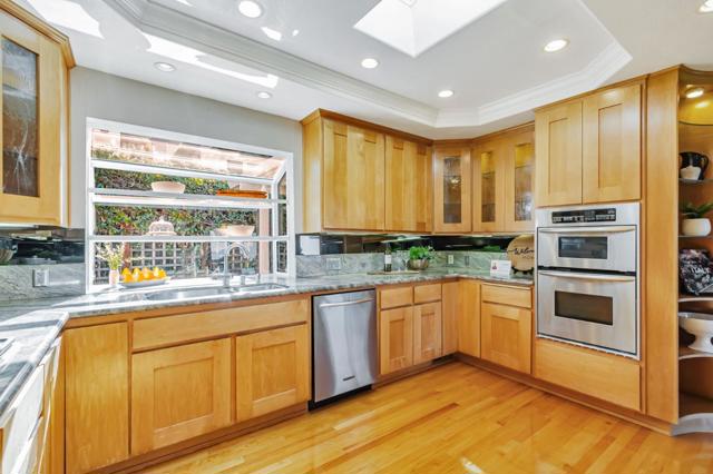 3449 Suncrest Avenue, San Jose CA: https://media.crmls.org/mediaz/e9c3112d-5655-471f-80b0-2f9ae019b6ab.jpg