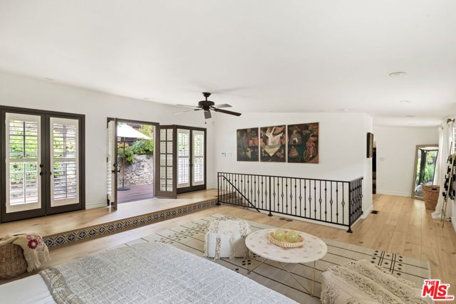 1508 N Beverly Glen Boulevard, Los Angeles CA: https://media.crmls.org/mediaz/e9c60316-6c74-4186-b418-325bc05d9541.jpg